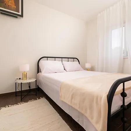 Apartament Isabella Malinska