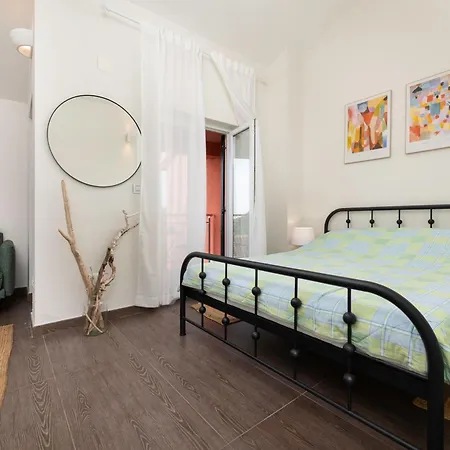 Isabella مالينسكا